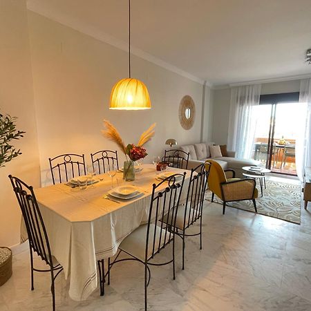 Comeback Noches De Blanco Saten Motril Exterior photo
